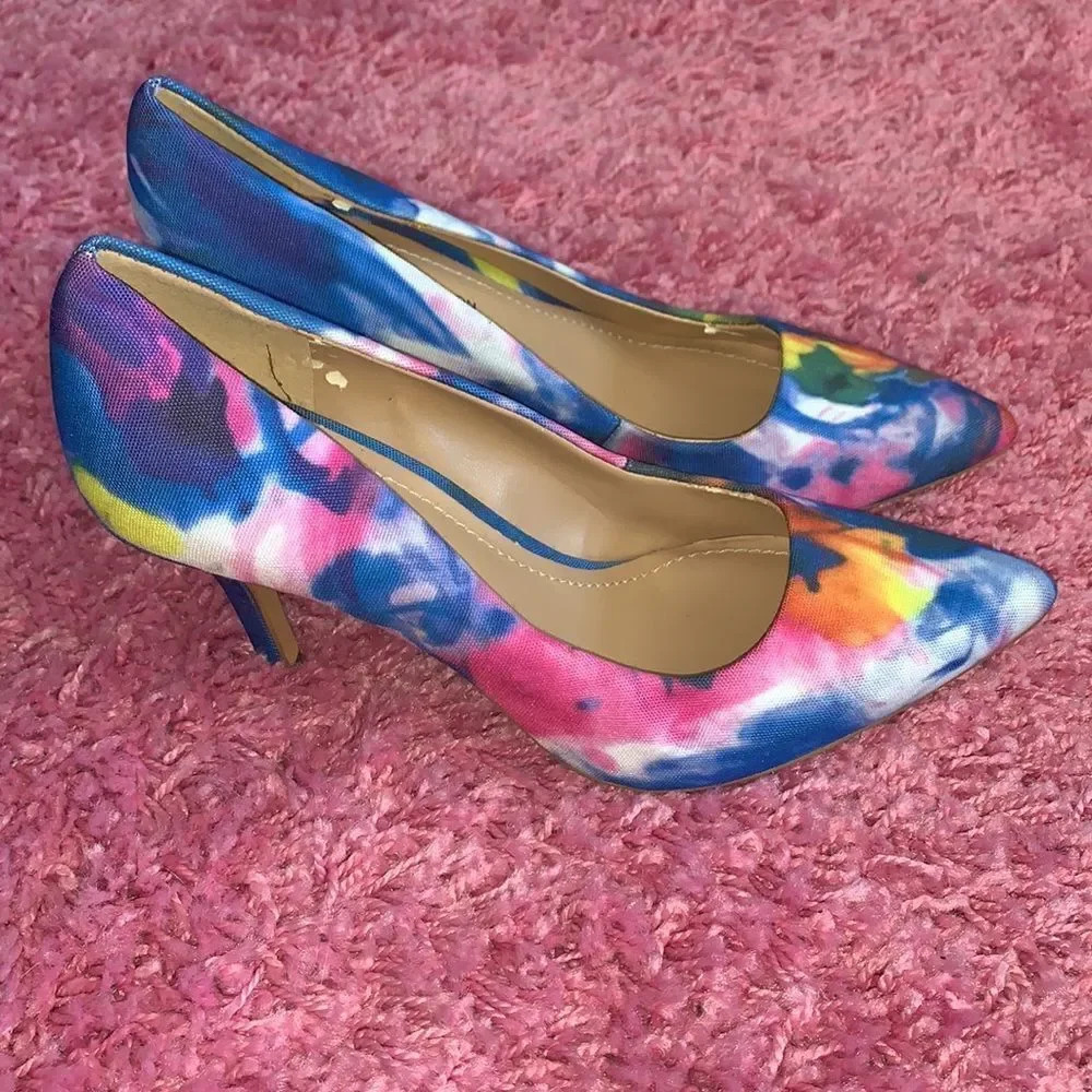 BCBG Multicolored Pointed Toe Heels - Picture 2 of 4